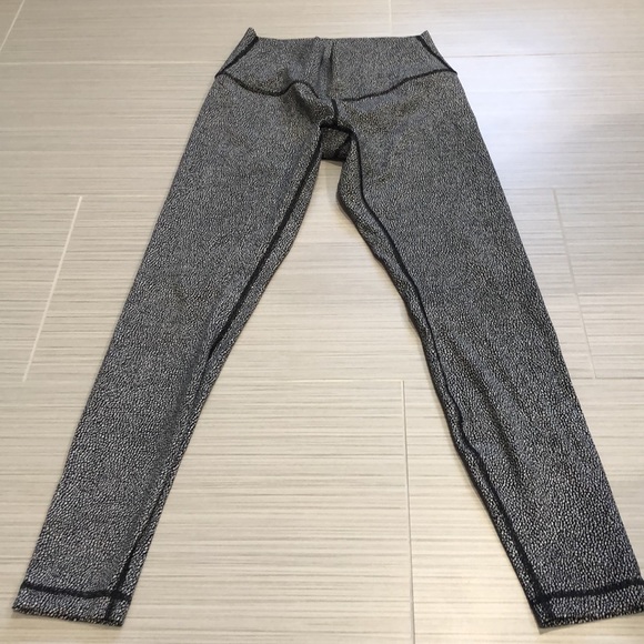 Lululemon Leggings - Picture 3 of 6